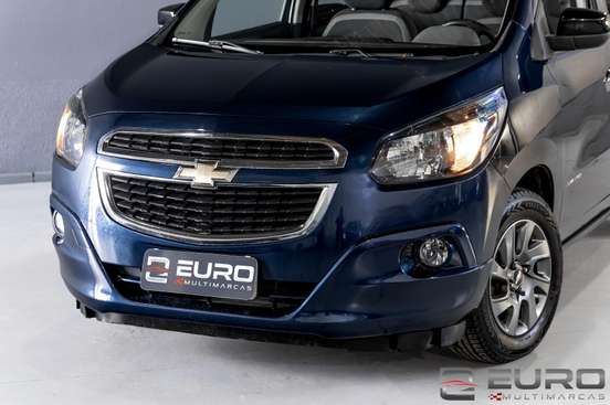 CHEVROLET-SPIN-2016