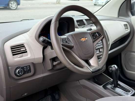 CHEVROLET-SPIN-2013
