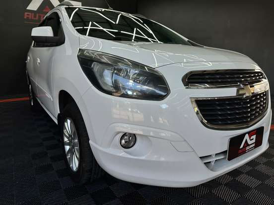 CHEVROLET-SPIN-2015