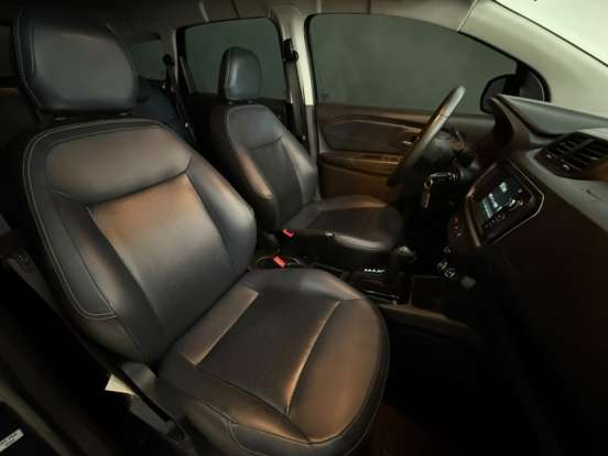 CHEVROLET-SPIN-1.8 PREMIER 8V FLEX 4P AUTOMÁTICO CHEVROLET-SPIN-2023