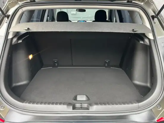 CHEVROLET-TRACKER-2023