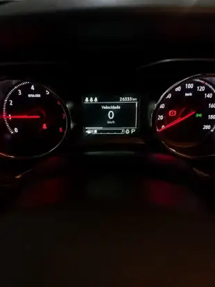 CHEVROLET-TRACKER-2024