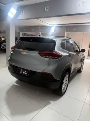 CHEVROLET-TRACKER-2024