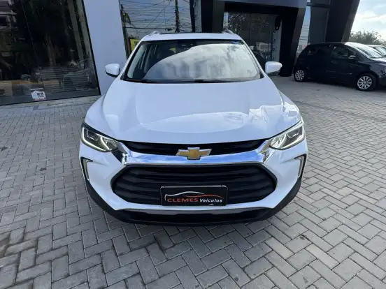 CHEVROLET-TRACKER-2023