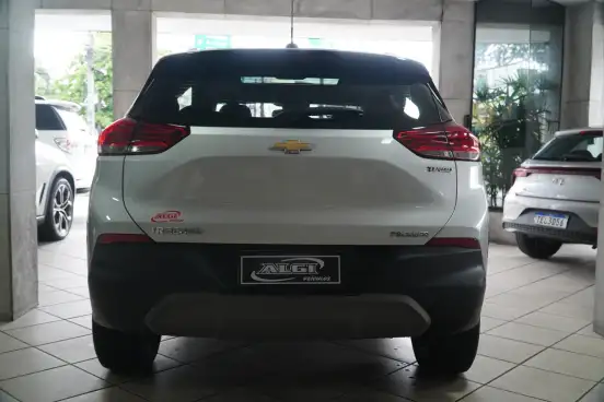 CHEVROLET-TRACKER-2022