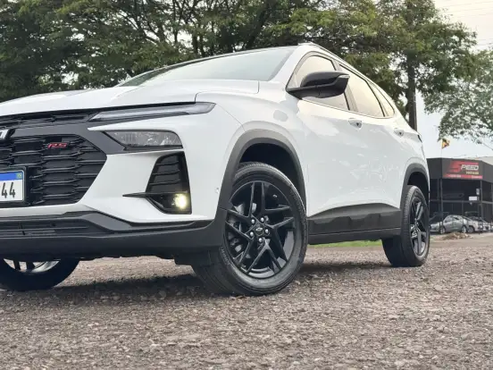 CHEVROLET-TRACKER-2025