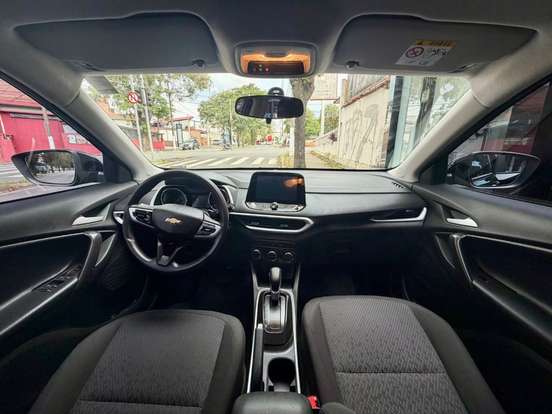 CHEVROLET-TRACKER-2025