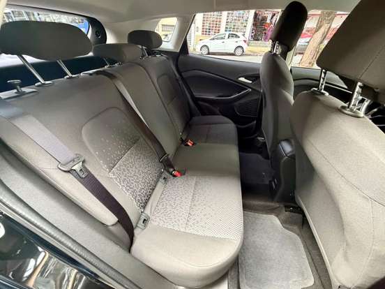 CHEVROLET-TRACKER-2025