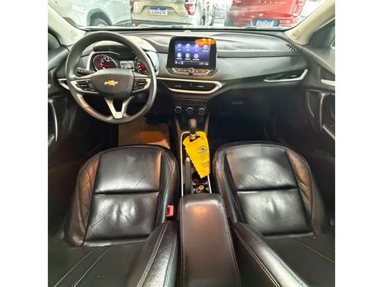 CHEVROLET-TRACKER-2020