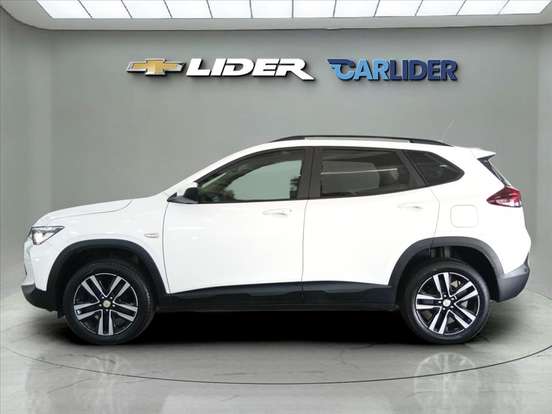 CHEVROLET-TRACKER-2023