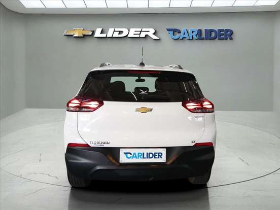 CHEVROLET-TRACKER-2023