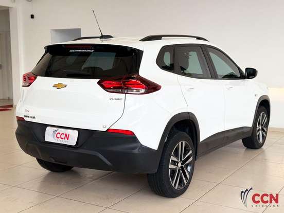 CHEVROLET-TRACKER-2025
