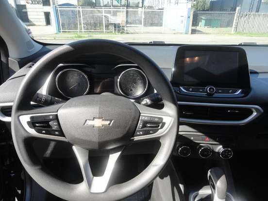 CHEVROLET-TRACKER-2022