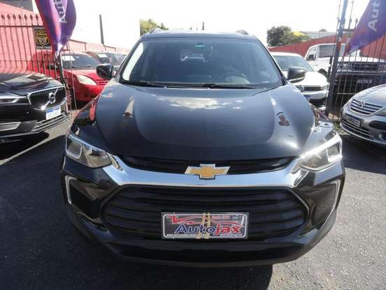 CHEVROLET-TRACKER-2022