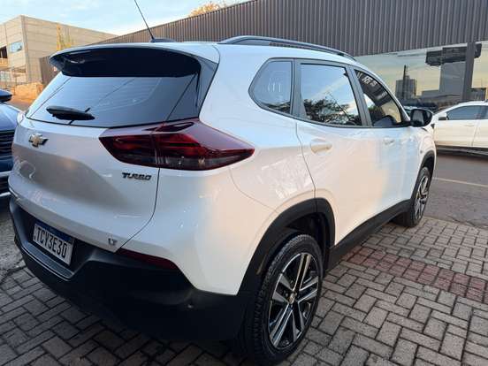 CHEVROLET-TRACKER-2024