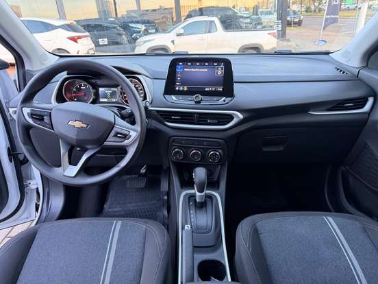 CHEVROLET-TRACKER-2024
