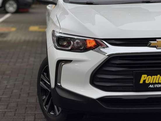 CHEVROLET-TRACKER-2025