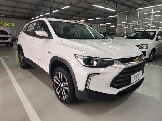 CHEVROLET-TRACKER-2023
