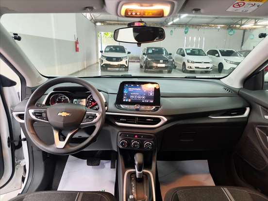 CHEVROLET-TRACKER-2023