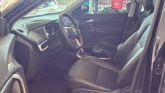 CHEVROLET-TRACKER-2024