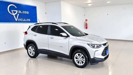 CHEVROLET-TRACKER-2022