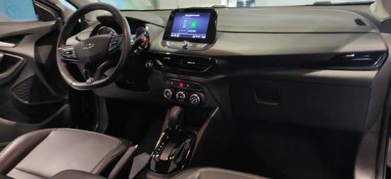 CHEVROLET-TRACKER-2023