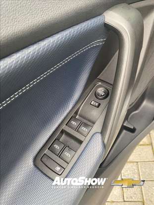 CHEVROLET-TRACKER-2020