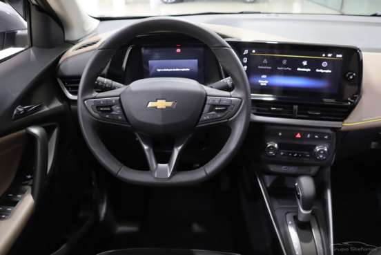 CHEVROLET-TRACKER-2025