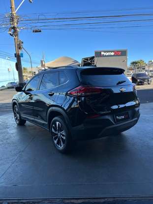 CHEVROLET-TRACKER-2023