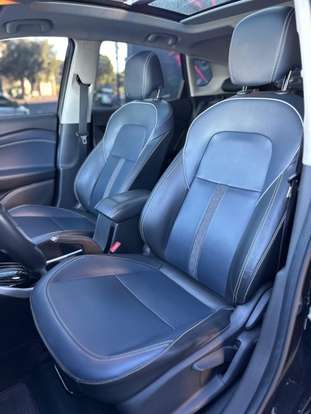 CHEVROLET-TRACKER-2023