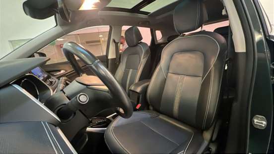 CHEVROLET-TRACKER-2024
