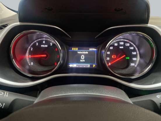 CHEVROLET-TRACKER-2024