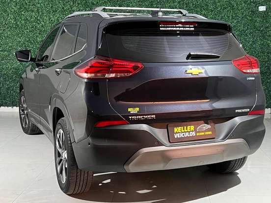 CHEVROLET-TRACKER-2023