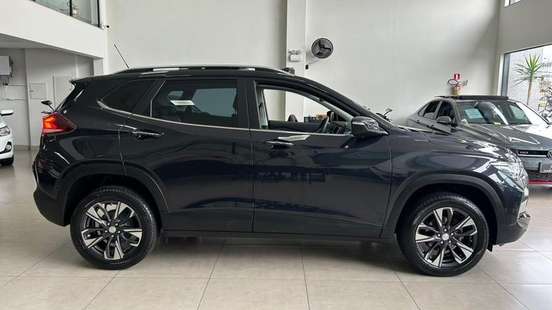 CHEVROLET-TRACKER-2024