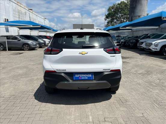 CHEVROLET-TRACKER-2025