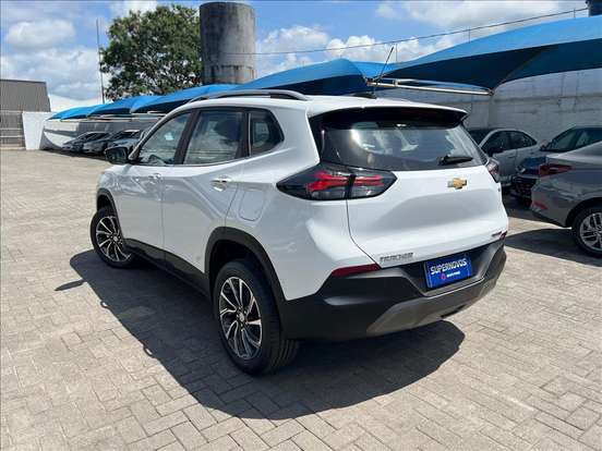 CHEVROLET-TRACKER-2025