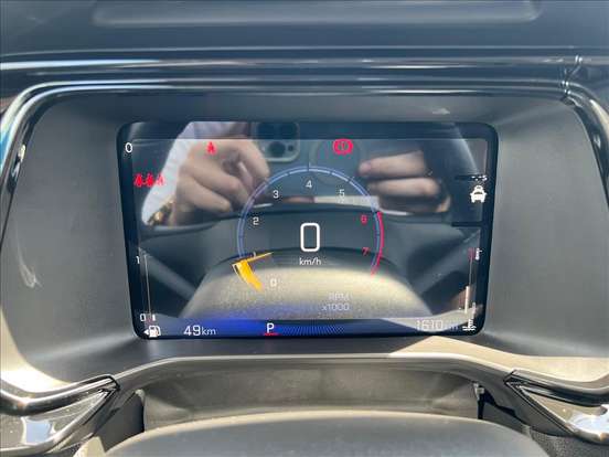 CHEVROLET-TRACKER-2025