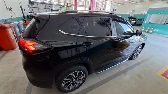 CHEVROLET-TRACKER-2025