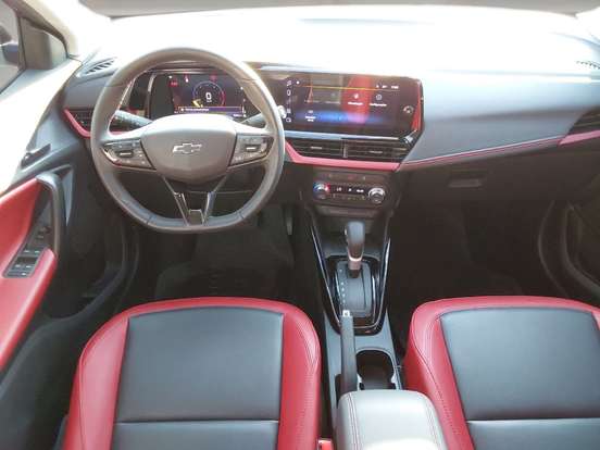 CHEVROLET-TRACKER-2025