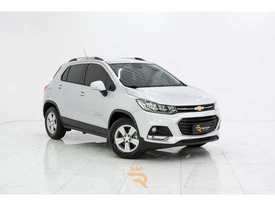 CHEVROLET-TRACKER-2019