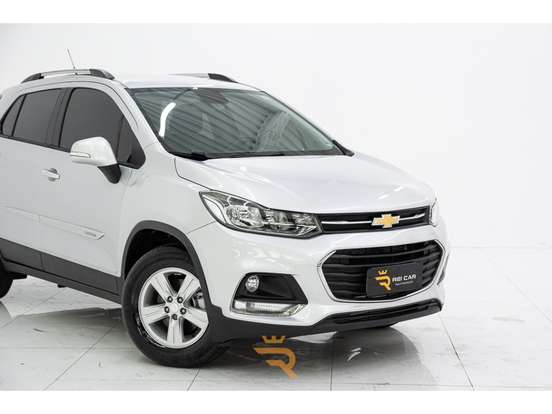 CHEVROLET-TRACKER-2019