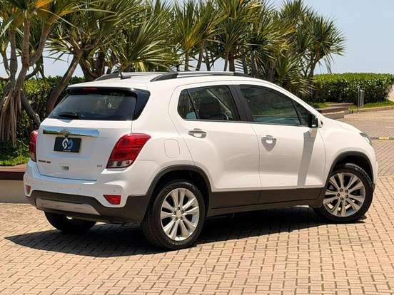 CHEVROLET-TRACKER-2017