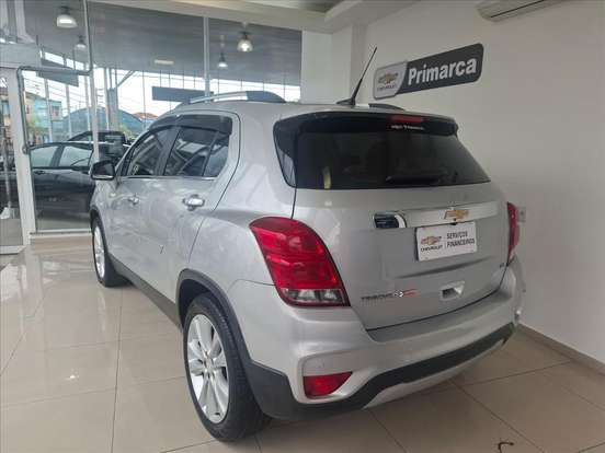 CHEVROLET-TRACKER-2017