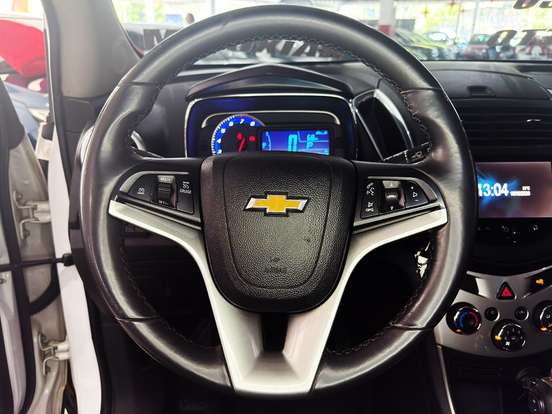 CHEVROLET-TRACKER-2014