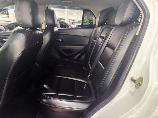 CHEVROLET-TRACKER-2014