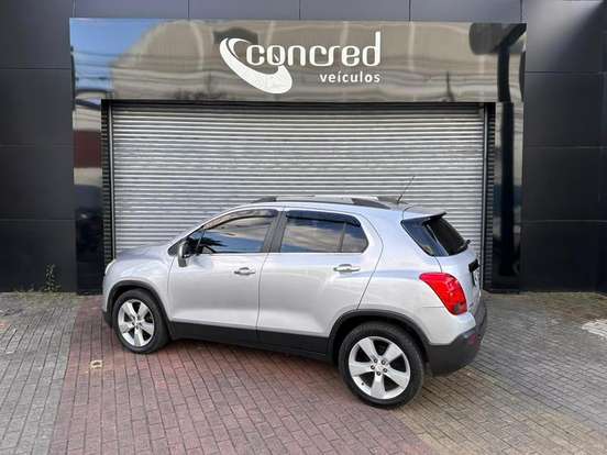 CHEVROLET-TRACKER-2014