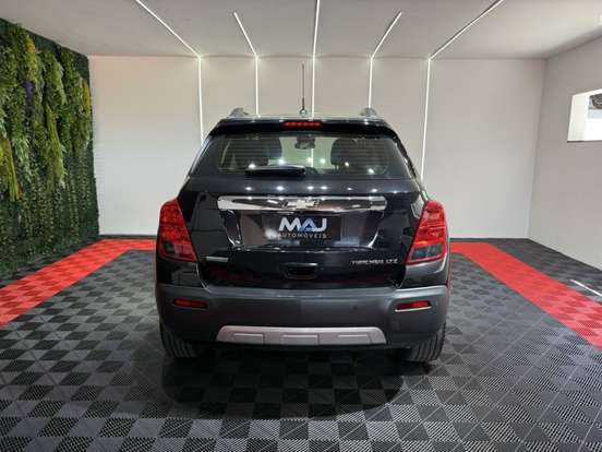 CHEVROLET-TRACKER-2014