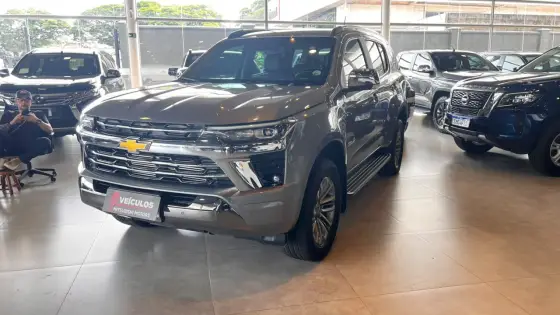 CHEVROLET TRAILBLAZER 2.8 16V TURBO DIESEL HIGH COUNTRY 7L 4X4 AUTOMÁTICO