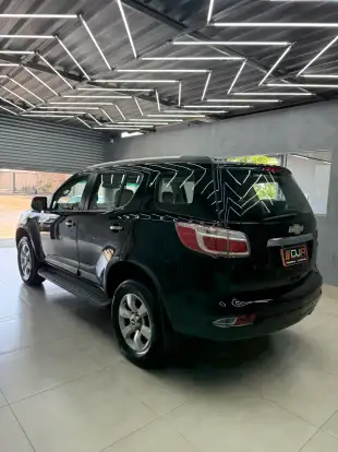 CHEVROLET-TRAILBLAZER-2013