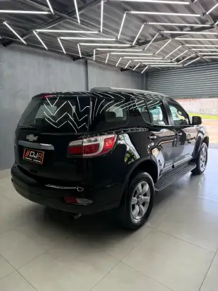 CHEVROLET-TRAILBLAZER-2013
